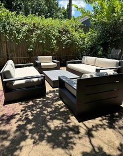 RH Outside Furniture Set