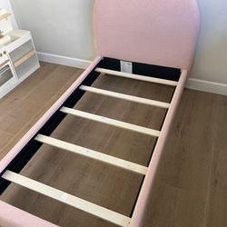 Twin size bed frame