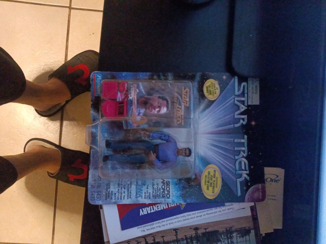 Star Trek Geordi Laforge Action Figure