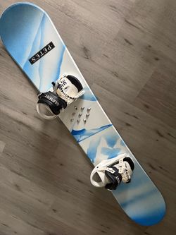 Petes Snowboard (155 cm) with 5th Element Bindings