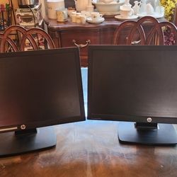 2x 18.5 X 11.5 HP Computer Monitors
