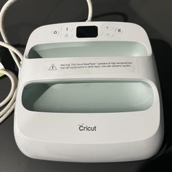Cricut EasyPress 9" x 9"
