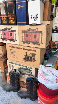 Jim beam train locomotive and cars.