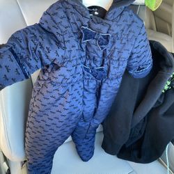 3 to 6 Month Thick Fleece Footed Onesie Navy Blue With Bows