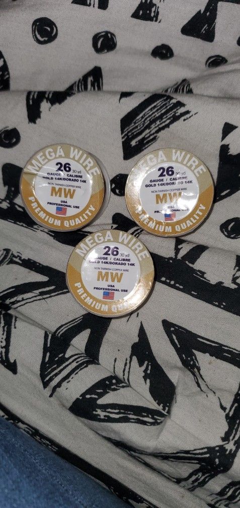 14k 26 Guage 30 Yards Gold Jewerly Making Wire...