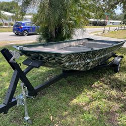 1442 Aluminum Boat