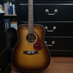 Yamaha Guitar