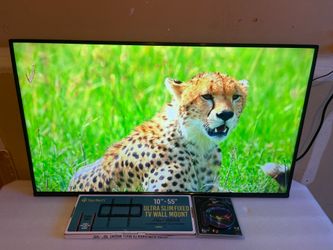 55” TCL 4K SMART TV + TOSHIBA SOUNDBAR + BRAND NEW WALL MOUNT + BRAND NEW LED LIGHTS