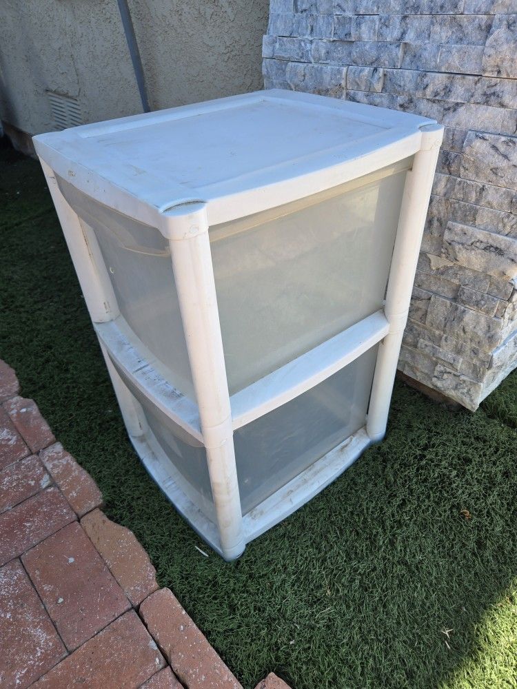 Plastic drawers,$5