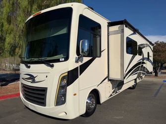 2021 Thor Hurricane 29M • 17K Miles • Short RV • Class A • Loaded – $67,500