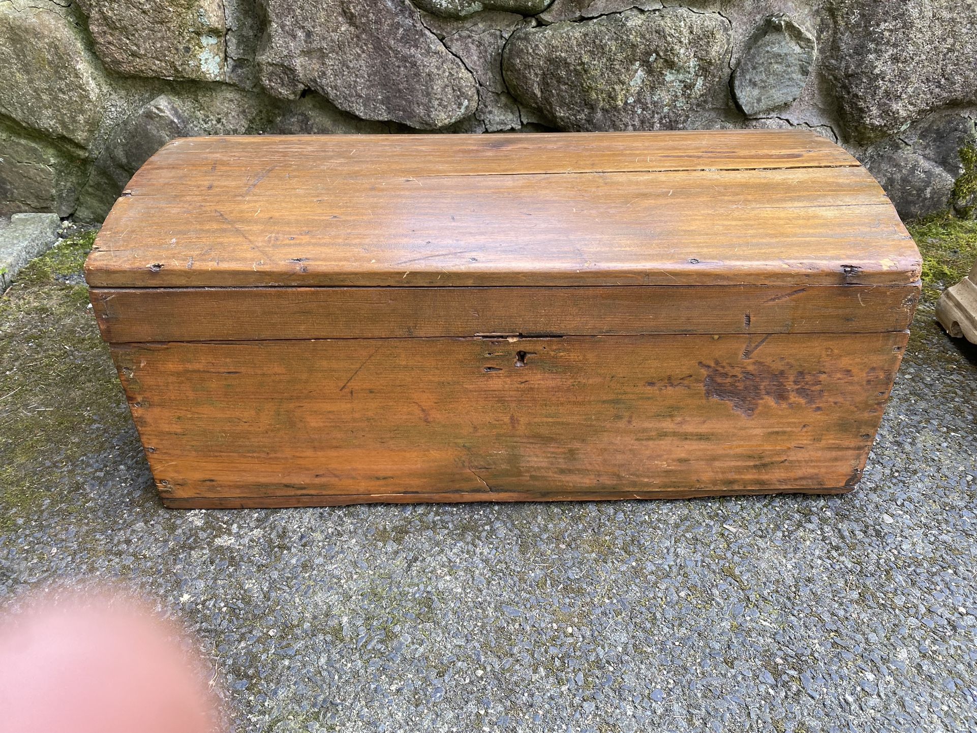 Small Stagecoach Trunk