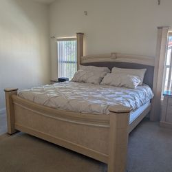 Amazing Six-piece King Master Bedroom Set