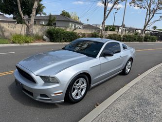 2013 mustang V6