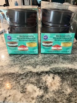 Wilton 3-Piece Mini Springform Pan Set x2