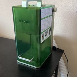 XTool F1