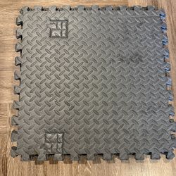 10 gym mats