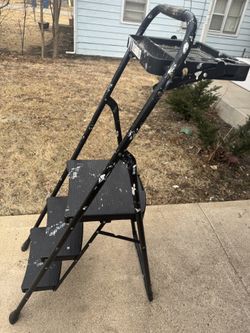 Foldable Step Ladder