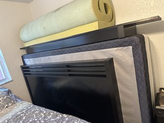 Sealy Posturepedic 12" Five Layered Memory Foam Queen Mattress W/3" Memory Foam Topper Including Wood Frame W/Backboard & Box Base 