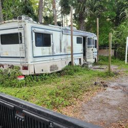 1994 Bounder Has 460 50k Tranny