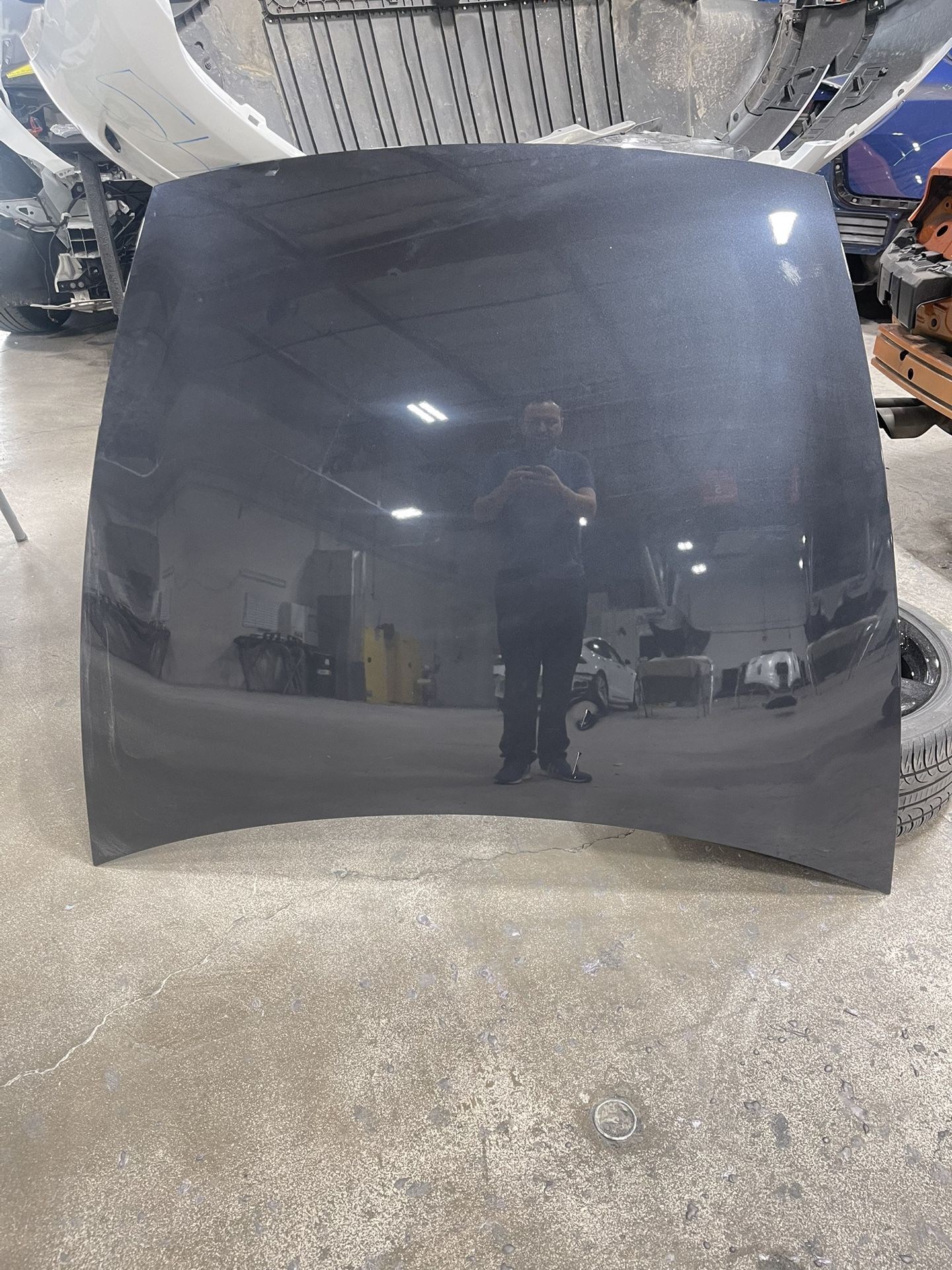 2026 Teslas Modelo Y Hood