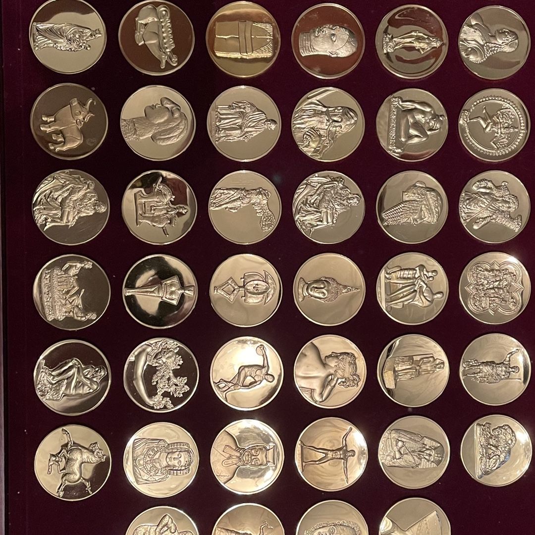 Franklin Mint 世界の 59枚セット Franklin Mint Set 'The World's Greatest Sculptures' for Sale in
