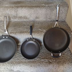 Calphalon Omelette Skillet, Standard Skillet And Frying Pan
