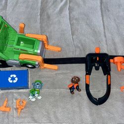 PAW Patrol Zuma/Vehicle + Rocky/Vehicle- 2 COMPLETE SETS IN EXCELLENT COND.