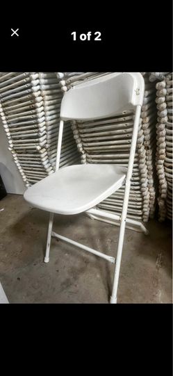 75 white folding chairs