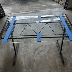 Metal Desk w Glass Top