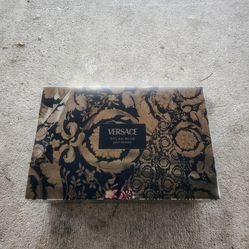 Versace Dylan Blue cologne