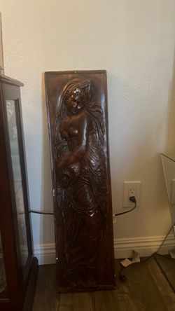 Wall Plaque Figural Woman