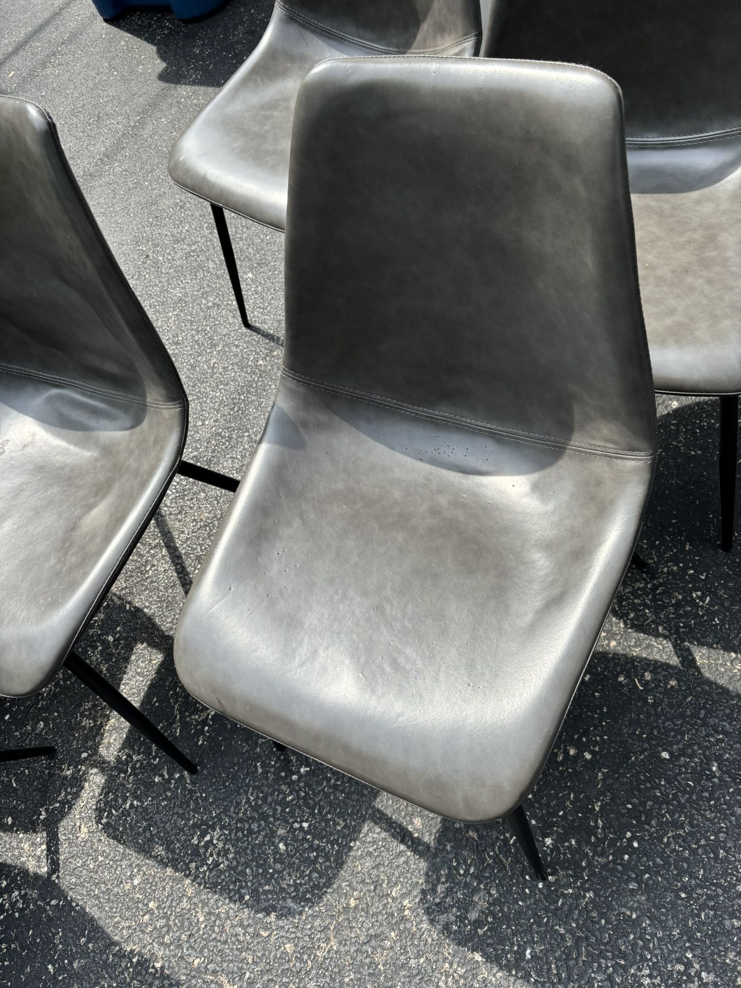6 Dinning Leather Chairs And 4 Bar Stols Excelente Condición Metal Francés