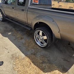 2004 Nissan Frontier