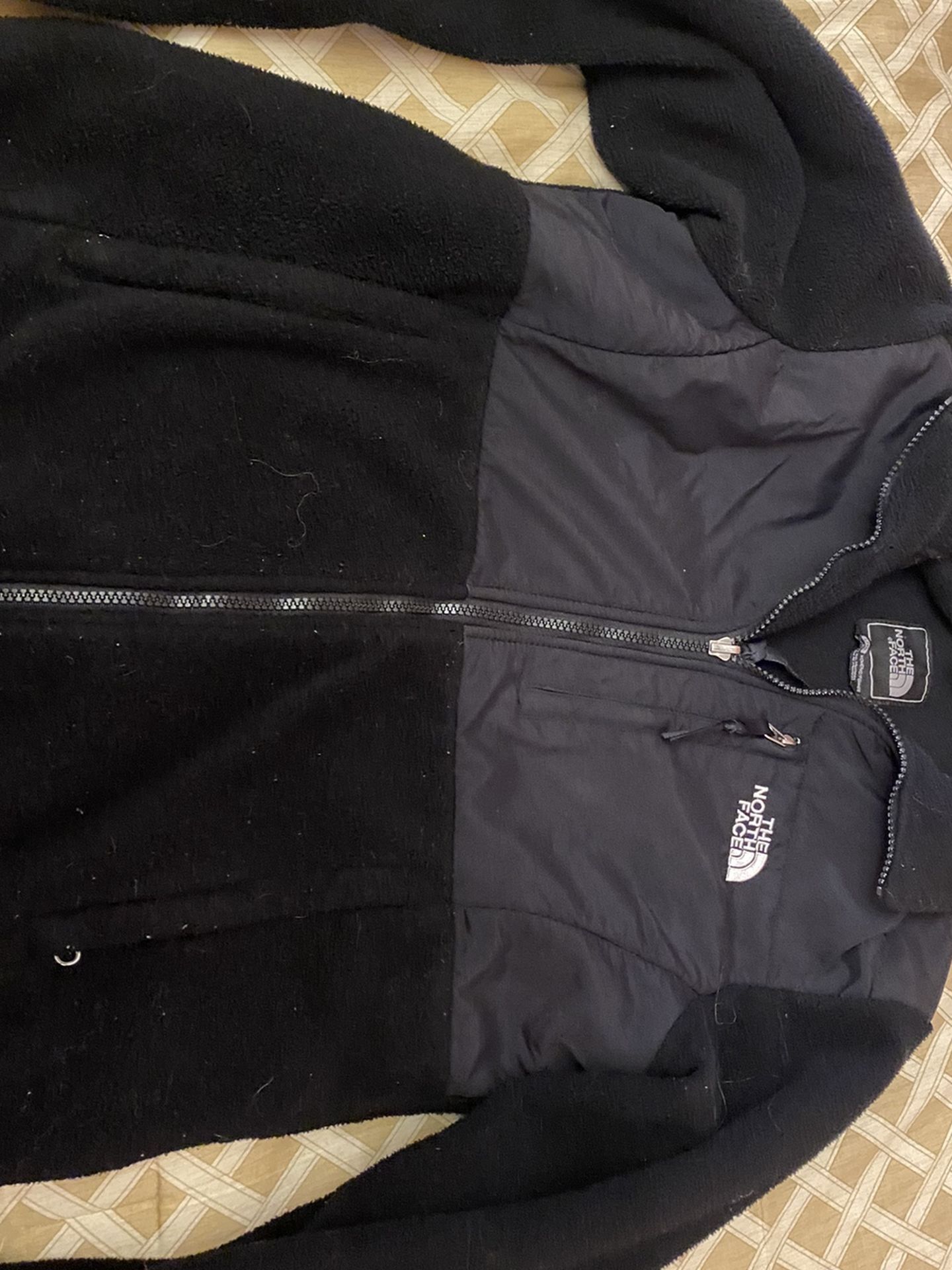 North Face Jacket Womens Large (hablo Espanol)