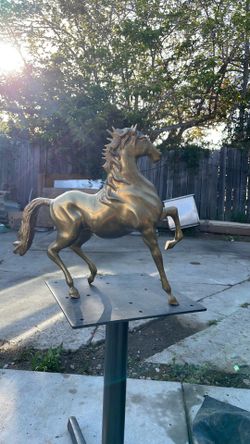 Beautiful vintage brass horse.