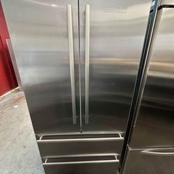 Liebherr 36” Built in Refrigerator 
