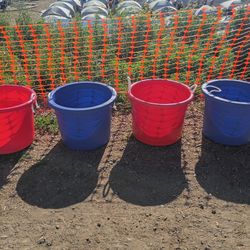 United Plastics Utility Tubs