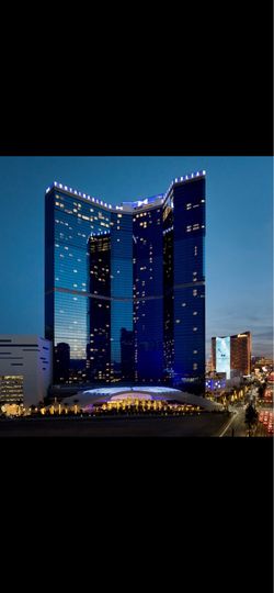 Fontainebleau hotel and casino any day june
