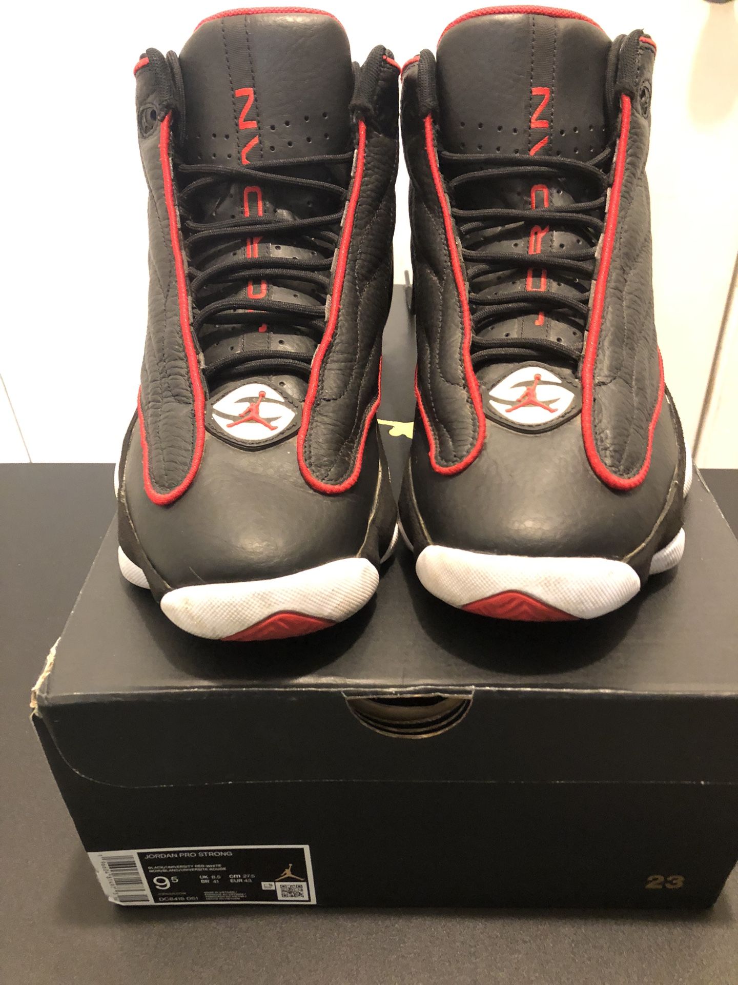 Mens Jordan Pro Strong….Size 9.5