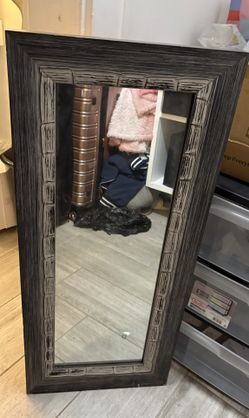 mirror 