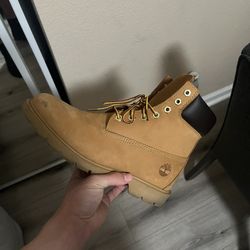 Timberland Boots Size 8.5