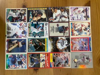 KIRBY PUCKETT BASEBALL CARD LOT AND STAR SET COMPLETE