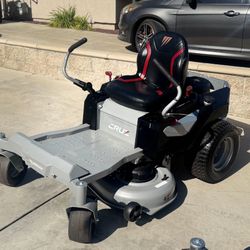 Murray 42in Zero Turn BRAND NEW 