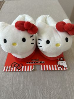 Hello Kitty Slippers 