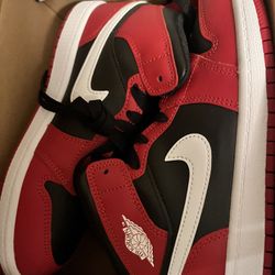 Jordan 1 Red Black White 2.5 Youth