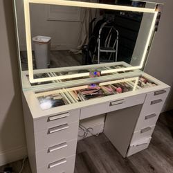 Makeup Vanity 
