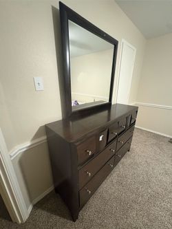 bedroom  Set for sale