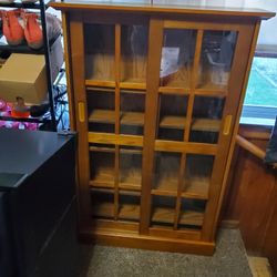 6 shelf cabinet