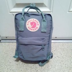 Backpack 