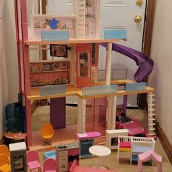 BARBIE DREAMHOUSE 